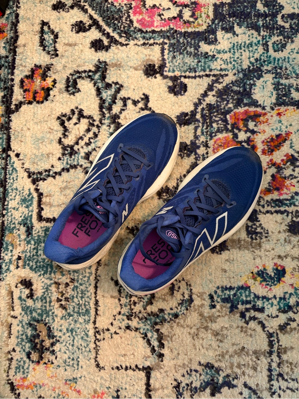 New Balance Purple/Blue Vongo 5